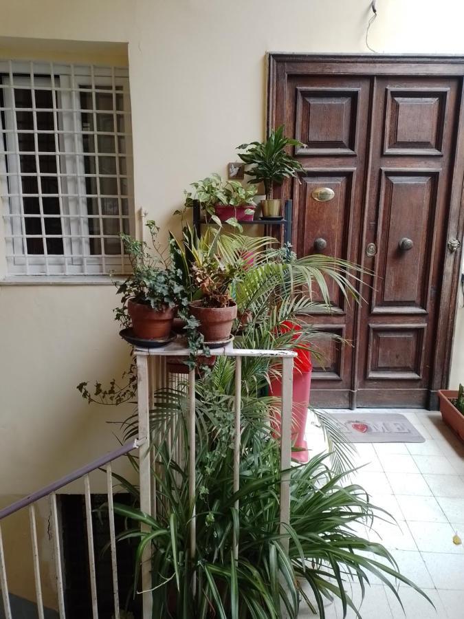 Отель La Casa Del Rione Sanita' Неаполь Экстерьер фото